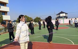 活力巾帼，跃动芳华——沿口小学庆祝三八妇女节