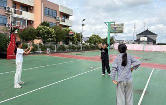 活力校园 青春飞扬 ——海安市角斜镇沿口小学篮球社团活动报道
